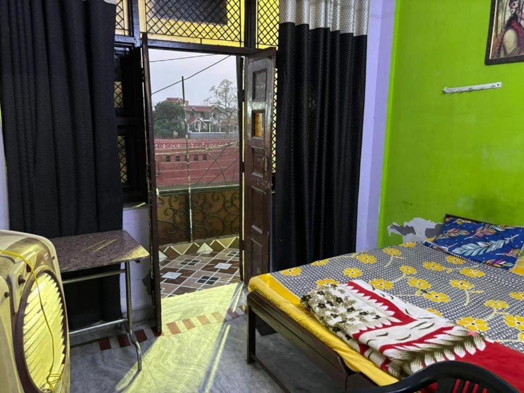 Maatu Shri Comfort Stay-Guest House 마투라 외부 사진